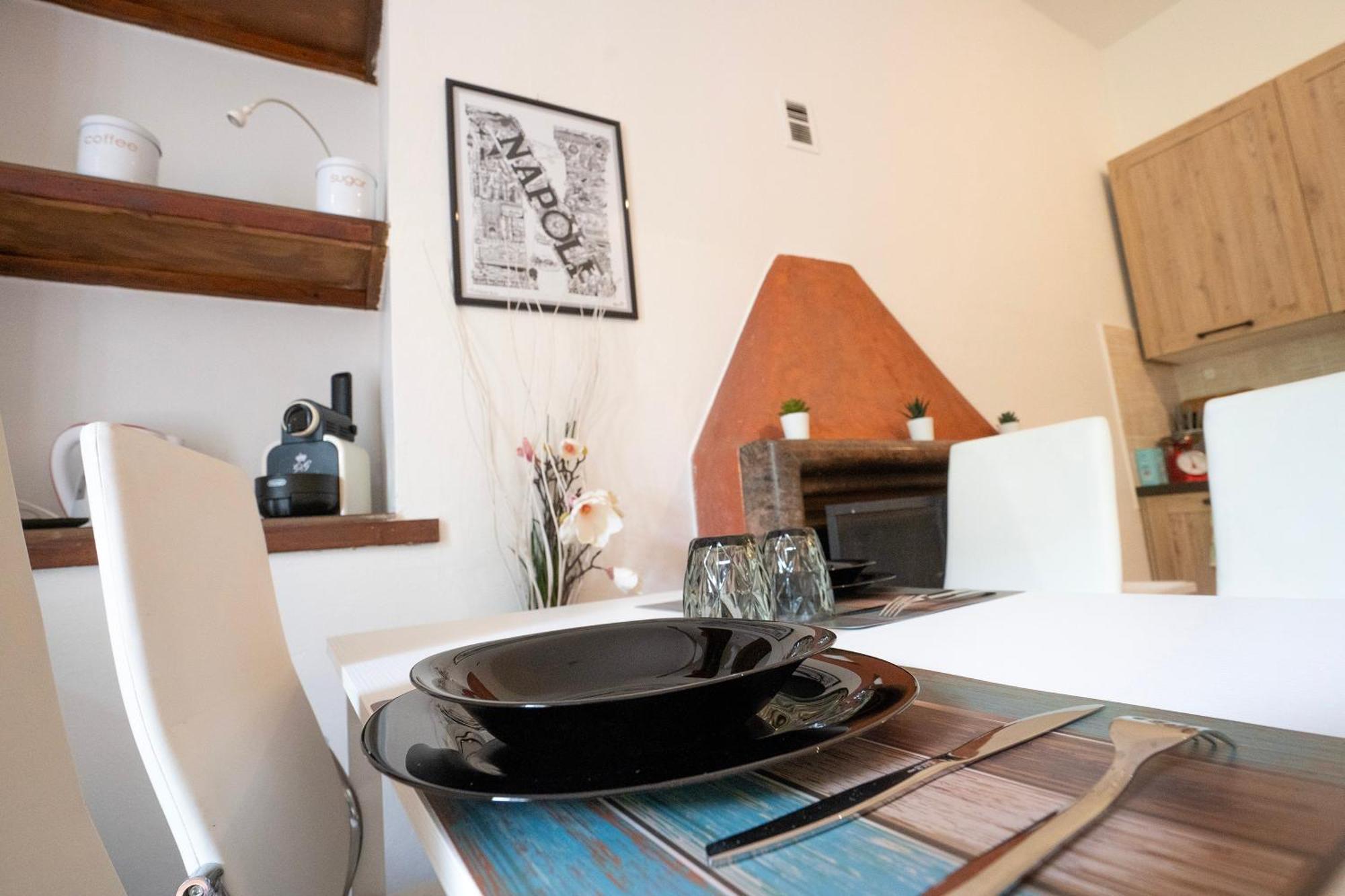 Dieghouse - Monolocale Con Cortile In Corte Lombarda Vicino Al Centro Monza Exterior foto